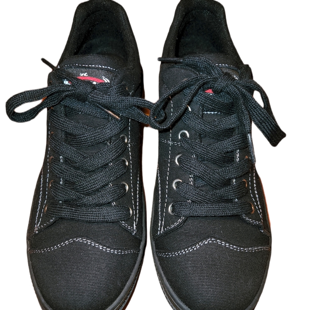 Skechers Canvas Women's Shoes - Picture 2 of 8